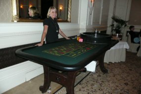 Casino table hire west sussex uk